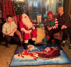 services santas grotto